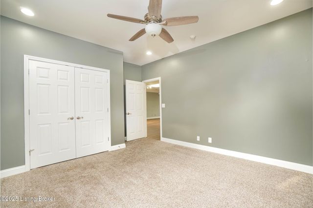 3741 Hurstbourne Ridge Blvd, Louisville, KY 40299