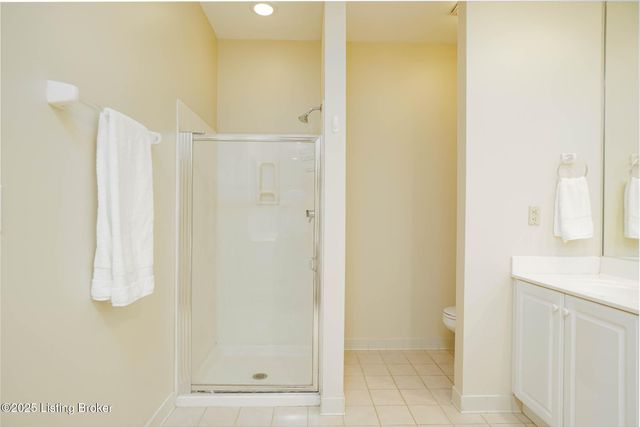 3741 Hurstbourne Ridge Blvd, Louisville, KY 40299