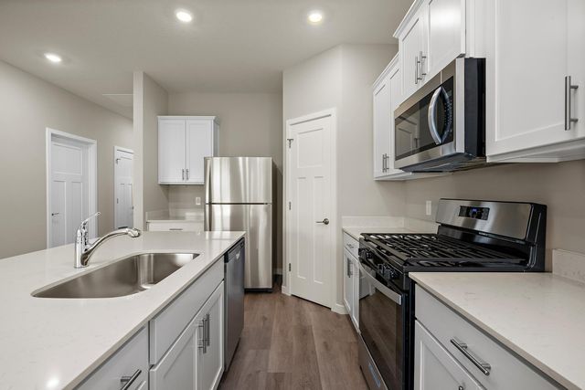 8432 Walnut Street, Clear Lake, MN 55319