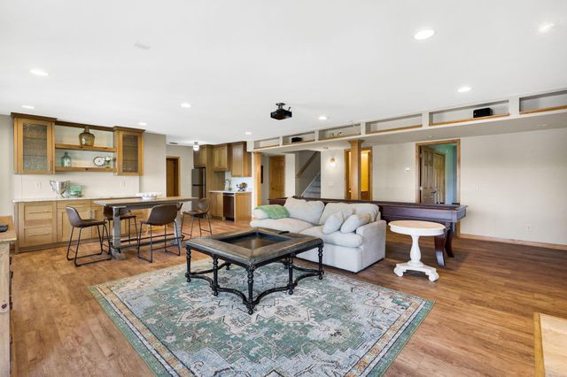 3374 Sycamore Trail SW, Prior Lake, MN 55372