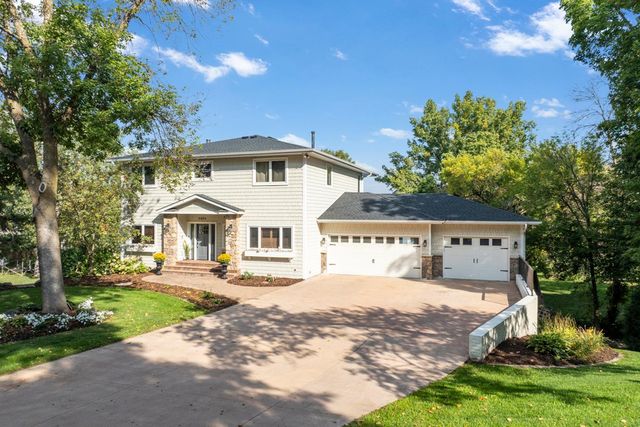 3374 Sycamore Trail SW, Prior Lake, MN 55372