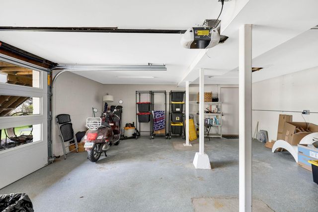 3374 Sycamore Trail SW, Prior Lake, MN 55372