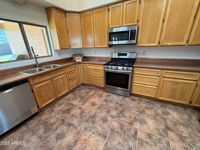 3598 E ASTRO Street, Hereford, AZ 85615