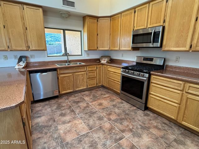 3598 E ASTRO Street, Hereford, AZ 85615