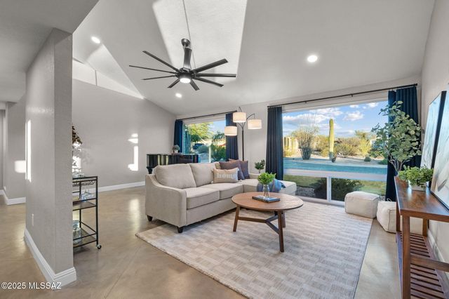 9340 E Paseo Tierra Verde, Tucson, AZ 85749