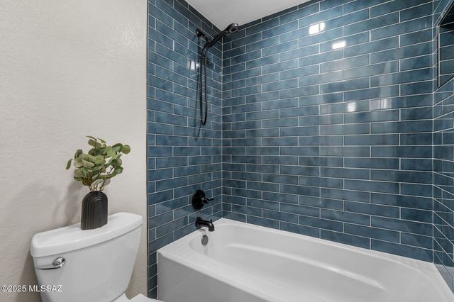 9340 E Paseo Tierra Verde, Tucson, AZ 85749