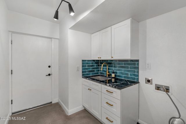 9340 E Paseo Tierra Verde, Tucson, AZ 85749