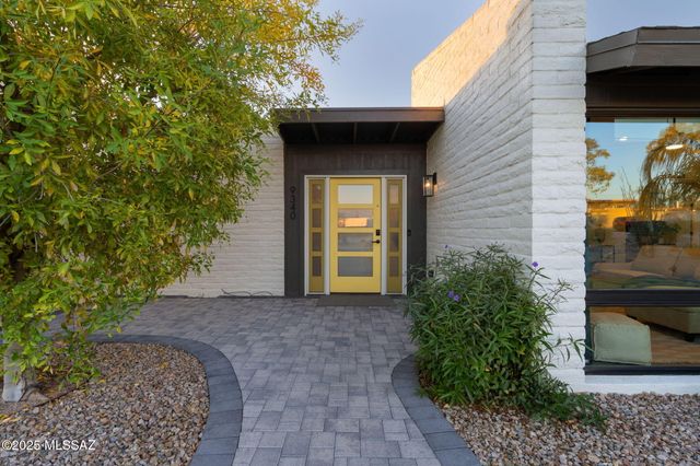 9340 E Paseo Tierra Verde, Tucson, AZ 85749