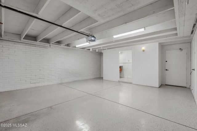 9340 E Paseo Tierra Verde, Tucson, AZ 85749