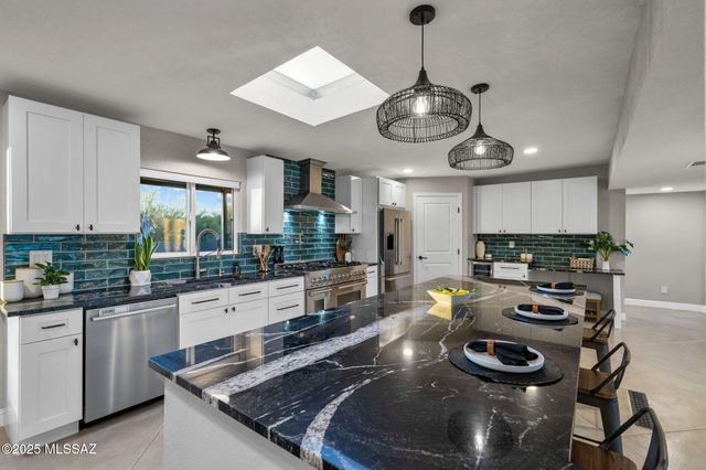 9340 E Paseo Tierra Verde, Tucson, AZ 85749