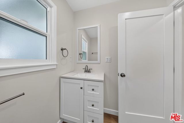 1615 S Adams Street, Glendale, CA 91205