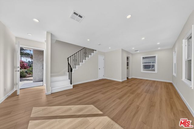 1615 S Adams Street, Glendale, CA 91205