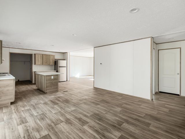 270 Saturn Lane, Walterboro, SC 29488