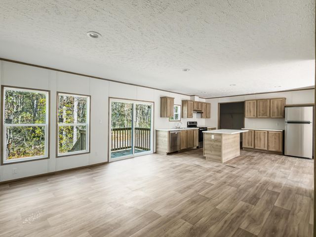 270 Saturn Lane, Walterboro, SC 29488