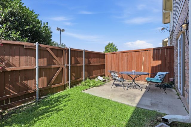 932 Avondale Lane, Plano, TX 75025