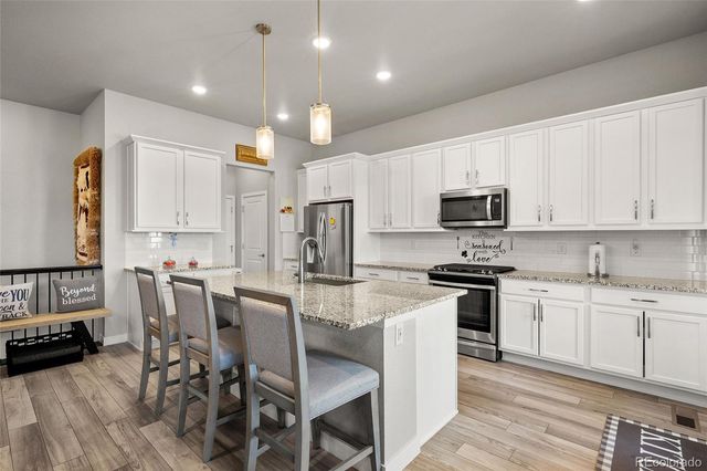 5165 Lake Terrace Lane, Longmont, CO 80504