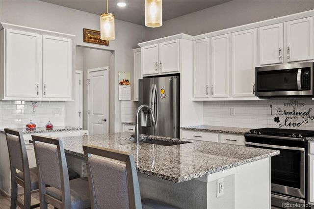 5165 Lake Terrace Lane, Longmont, CO 80504