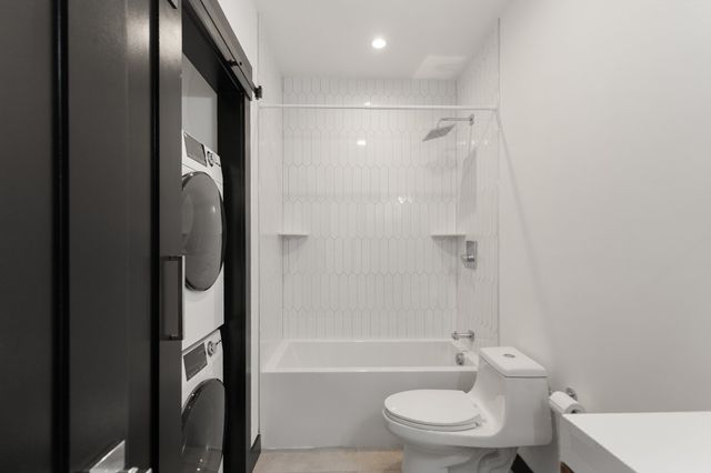 14 Carlton St C, Somerville, MA 02143