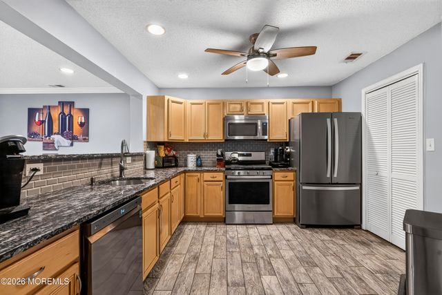 63 Winged Foot Court, Howell, NJ 07731