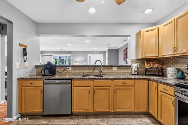 63 Winged Foot Court, Howell, NJ 07731