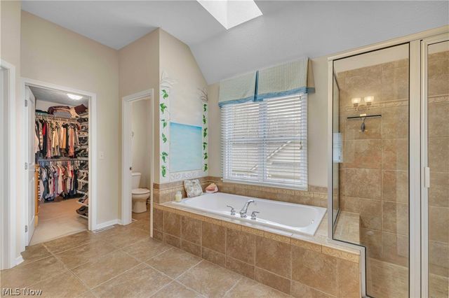 32811 Saint James Trail, Avon, OH 44011