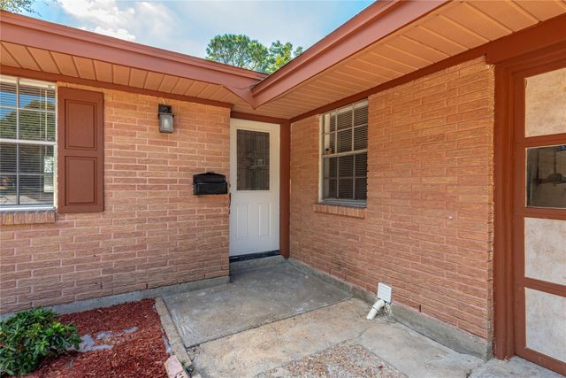 2511 Meadow Lane, La Marque, TX 77568