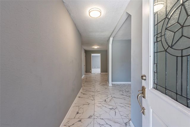 2511 Meadow Lane, La Marque, TX 77568