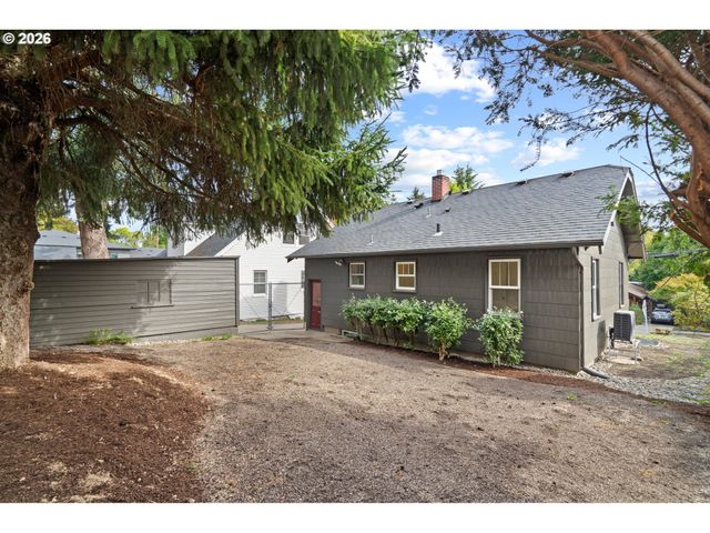4105 Se 14TH Ave, Portland, OR 97202