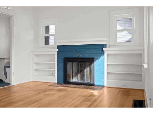 4105 Se 14TH Ave, Portland, OR 97202