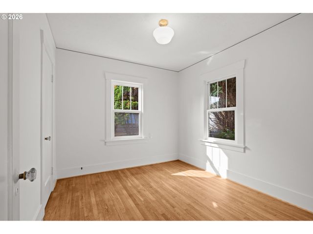 4105 Se 14TH Ave, Portland, OR 97202