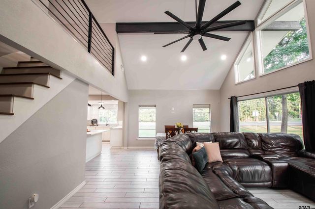 160 ACR 319, Frankston, TX 75763