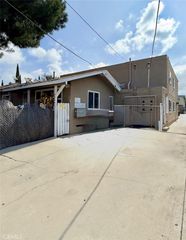 6924 Gentry, North Hollywood, CA 91605