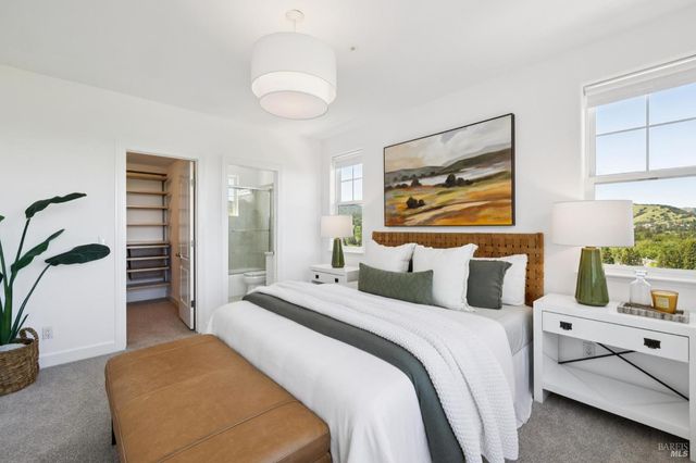 40 Miwok Dr, Novato, CA 94947