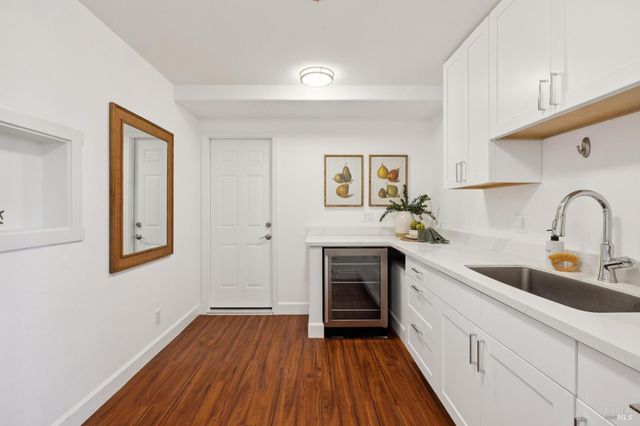 40 Miwok Dr, Novato, CA 94947