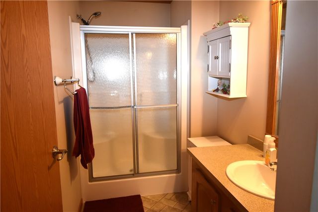 5 Lexington Dr, New Sewickley Twp, PA 15042