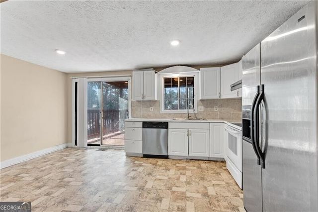 902 Traymore Drive, Norcross, GA 30093