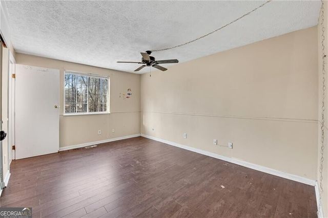 902 Traymore Drive, Norcross, GA 30093