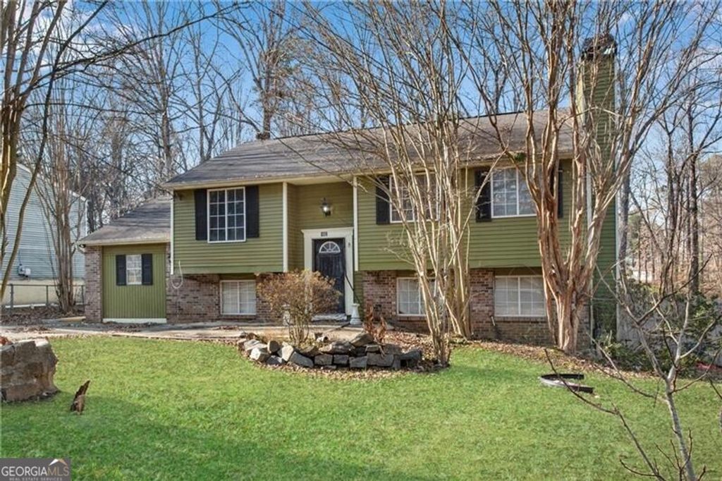 902 Traymore Drive, Norcross, GA 30093