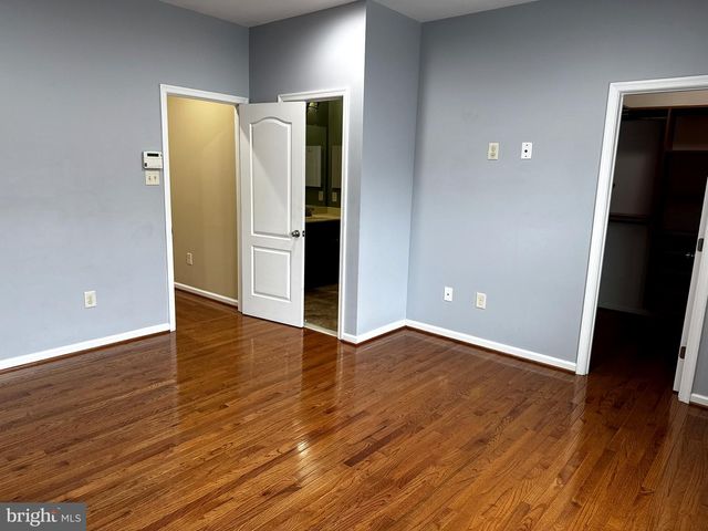 9821 SOLAR CRSE, Laurel, MD 20723