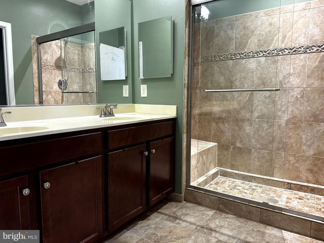 9821 SOLAR CRSE, Laurel, MD 20723