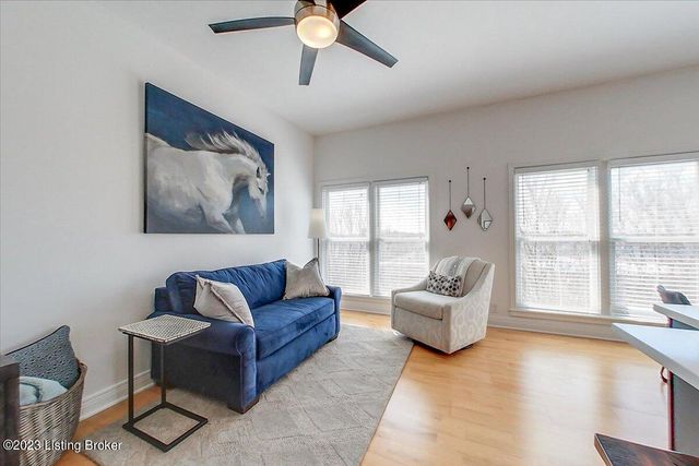 10605 Meeting St 403, Louisville, KY 40059