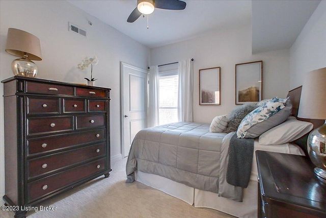 10605 Meeting St 403, Louisville, KY 40059