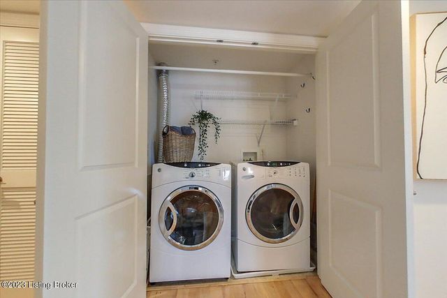 10605 Meeting St 403, Louisville, KY 40059