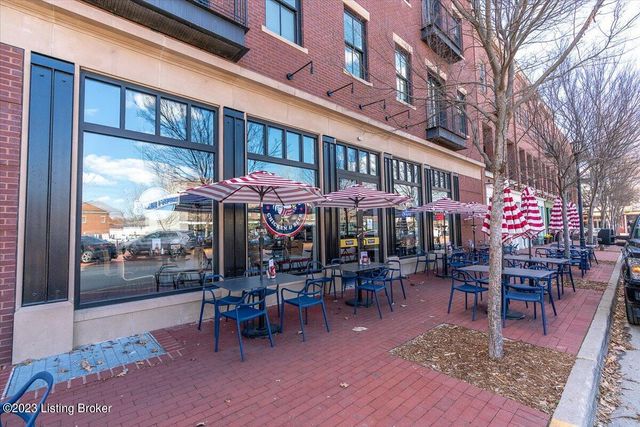 10605 Meeting St 403, Louisville, KY 40059