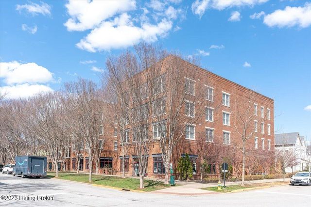 10605 Meeting St 403, Louisville, KY 40059