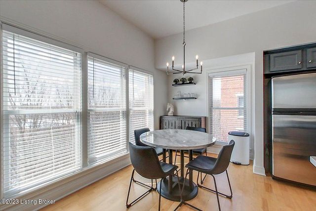 10605 Meeting St 403, Louisville, KY 40059