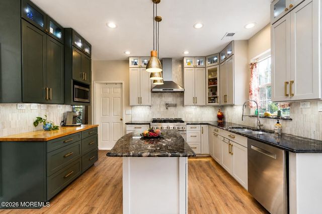511 Bittersweet Drive, Morganville, NJ 07751