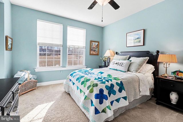 165 EDGEWATER DR, Fredericksburg, VA 22406