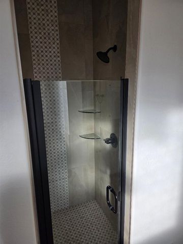 5692 NE Minnow Ln, Elgin, OK 73538