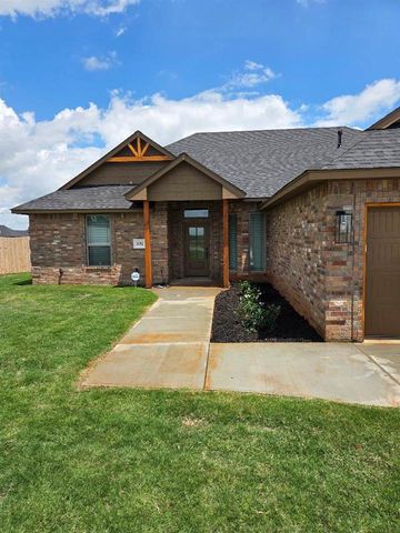 5692 NE Minnow Ln, Elgin, OK 73538